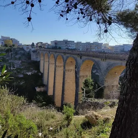 Iris0211 Palagianello